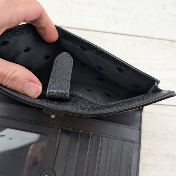 Kate Spade New York Leila Medium Pebbled Leather Phone Wristlet Black - Picture 7 of 8